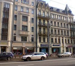 Фотография здания на улице Тверской