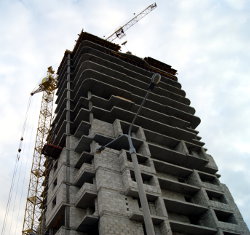 Фотография строящегося здания